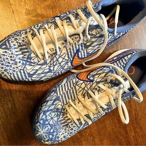 Nike mercurial CR7 indoor soccer shoes Mens size 8